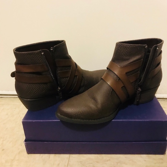 Ankle boots - Picture 3 of 5